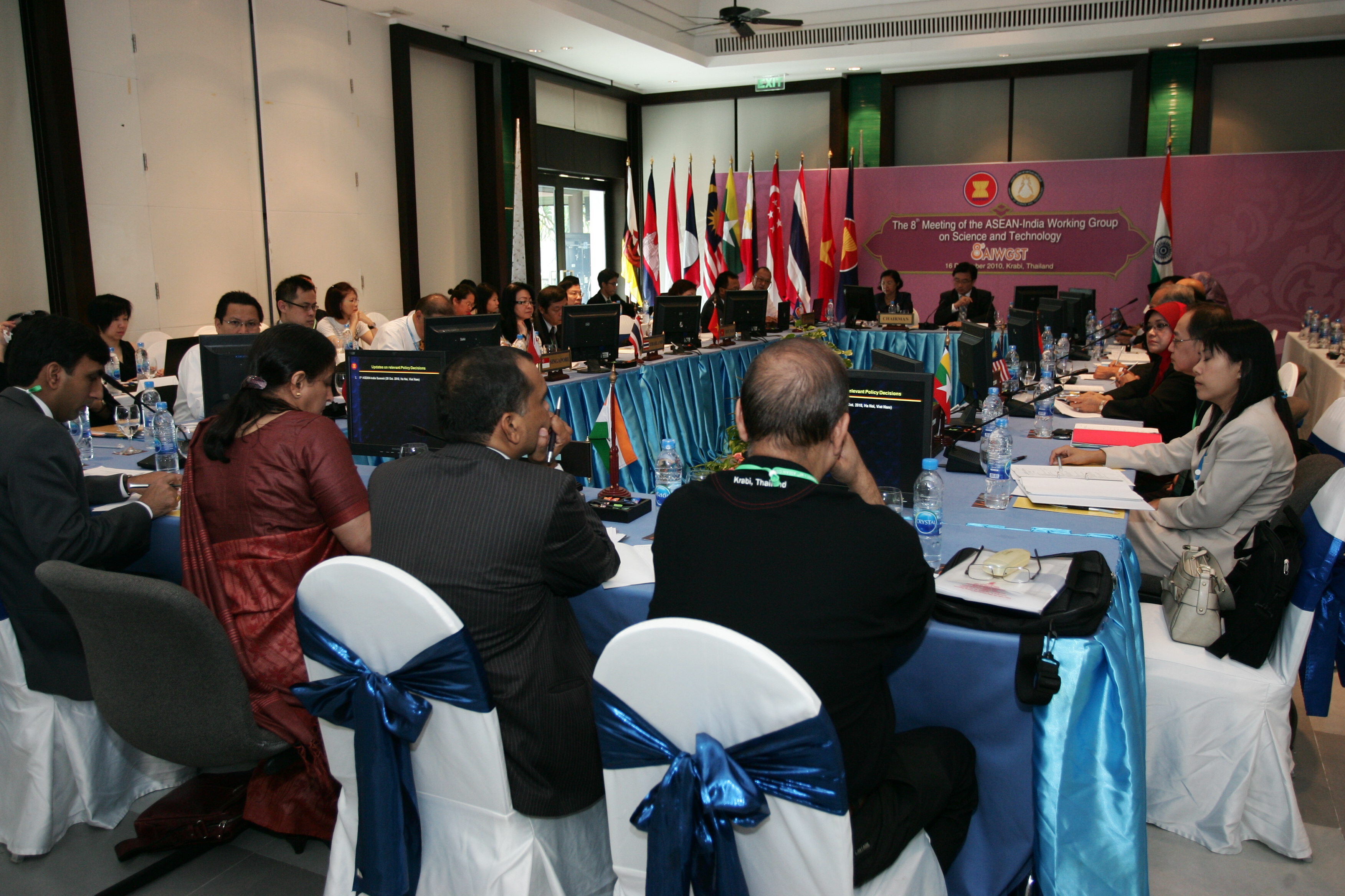 meeting_thailand